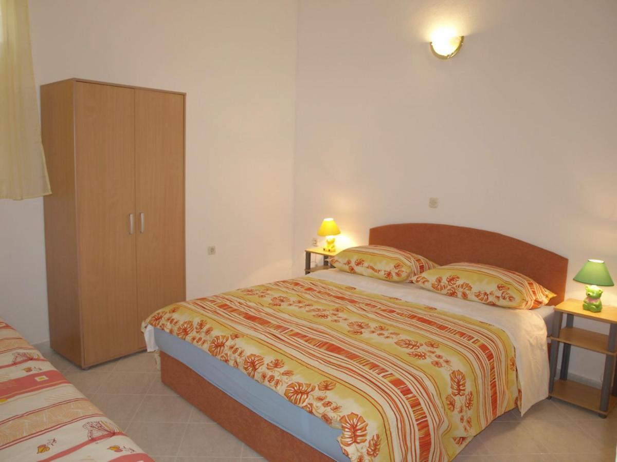 Holiday Home Zdenko 1 By Interhome Kali Luaran gambar