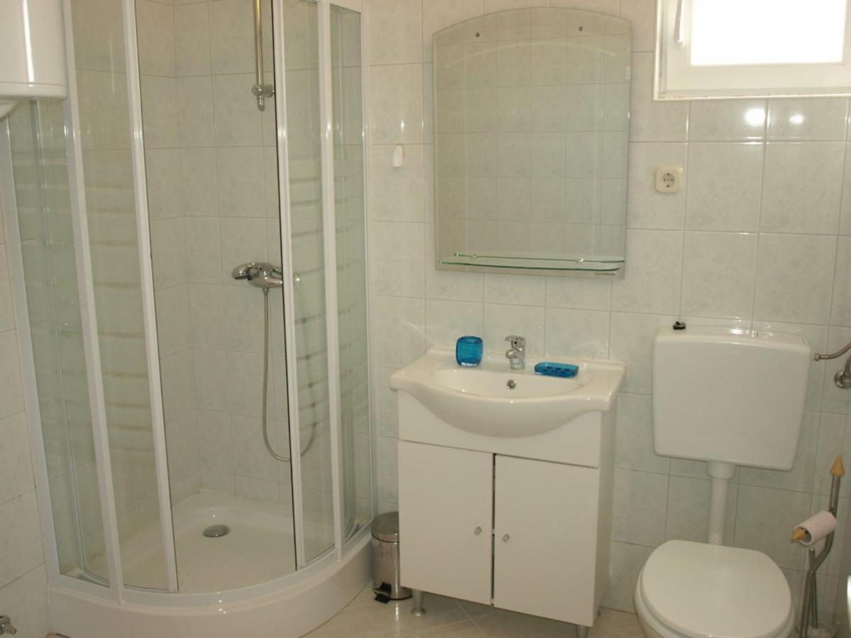 Holiday Home Zdenko 1 By Interhome Kali Luaran gambar